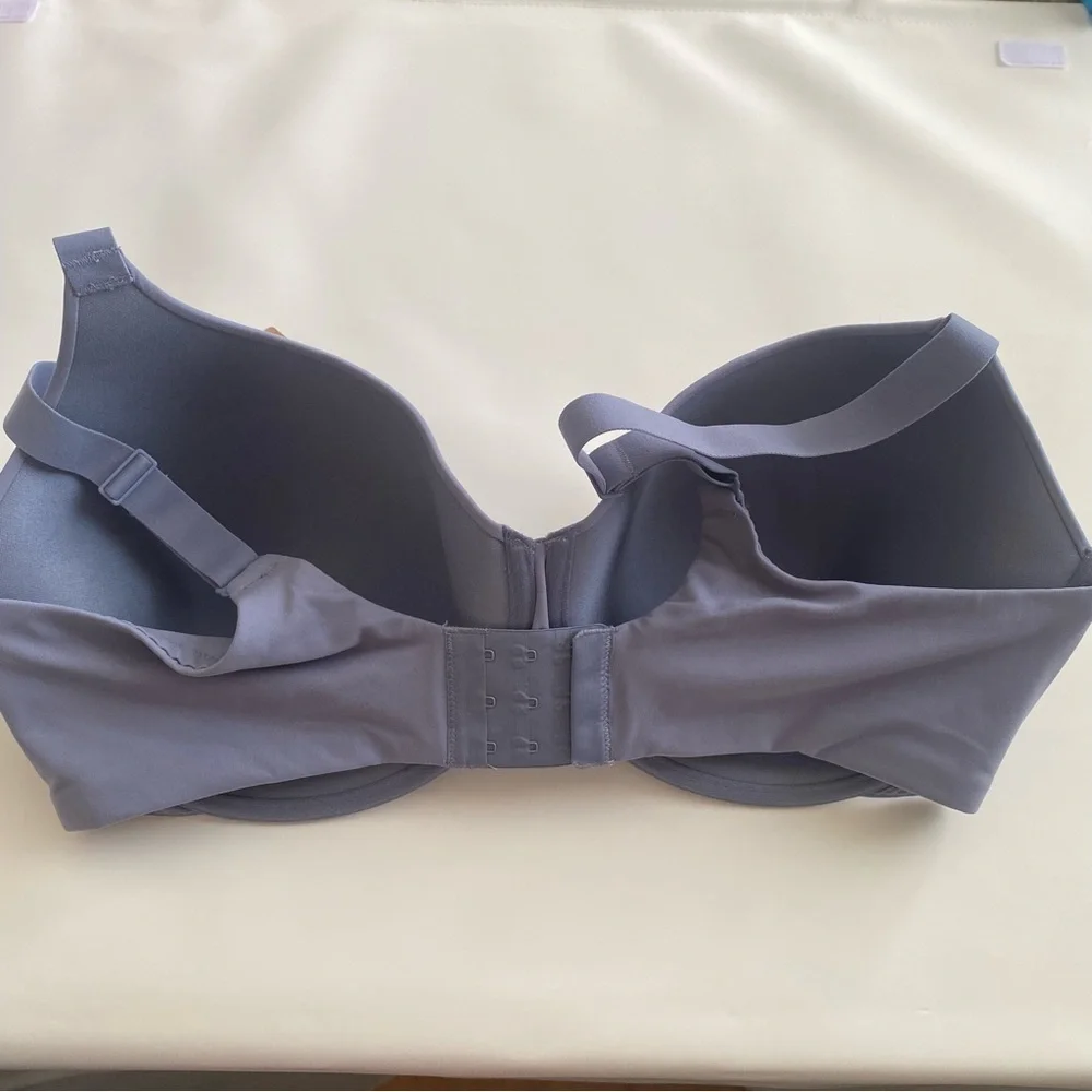 SKIMS Fits Everybody T-Shirt Demi Bra Coverage 2294 Slate‎ size 40DD - Picture 4 of 7